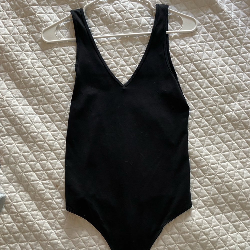 Abercrombie & Fitch V Neck Bodysuit